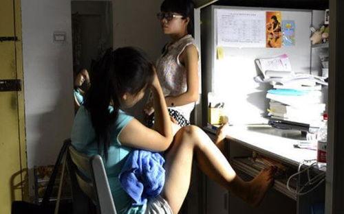 女学生 在线观看,女学生在线观看的青春秘境